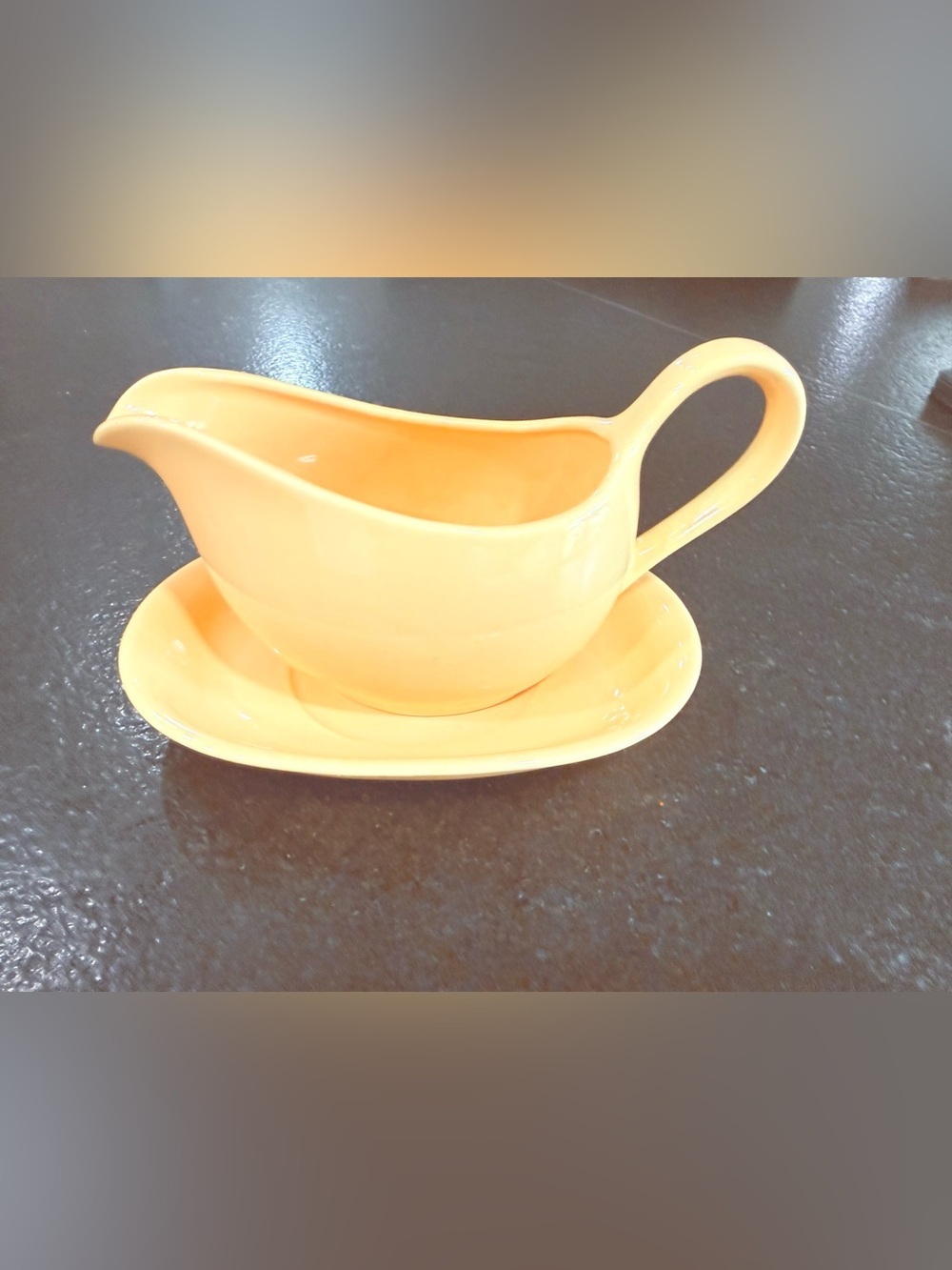 Vintage MCM Yellow Stoneware Gravy Boat & Underplate Set – Made in Japan 🇯🇵💛 - Picture 3 of 7